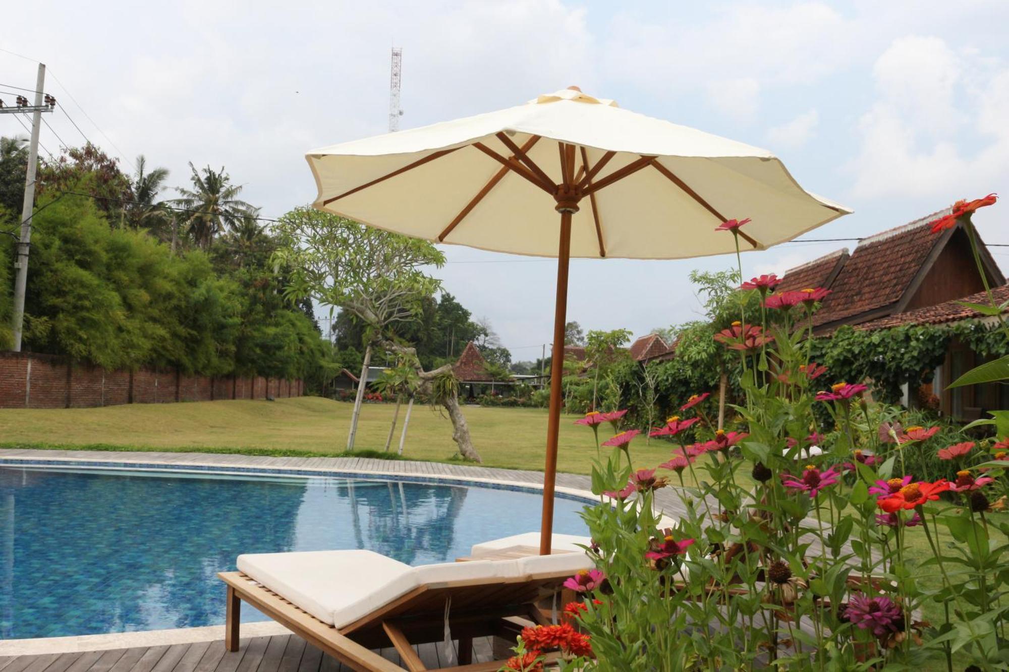 Ijen Estate Resort And Villa Banyuwangi  Extérieur photo